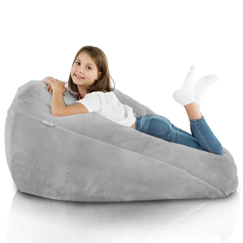 Idéal pour la chambre des enfants, ce pouf gris ajoute du confort
