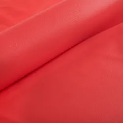 Pouf poire rouge pour un confort optimal dans le salon ou le jardin