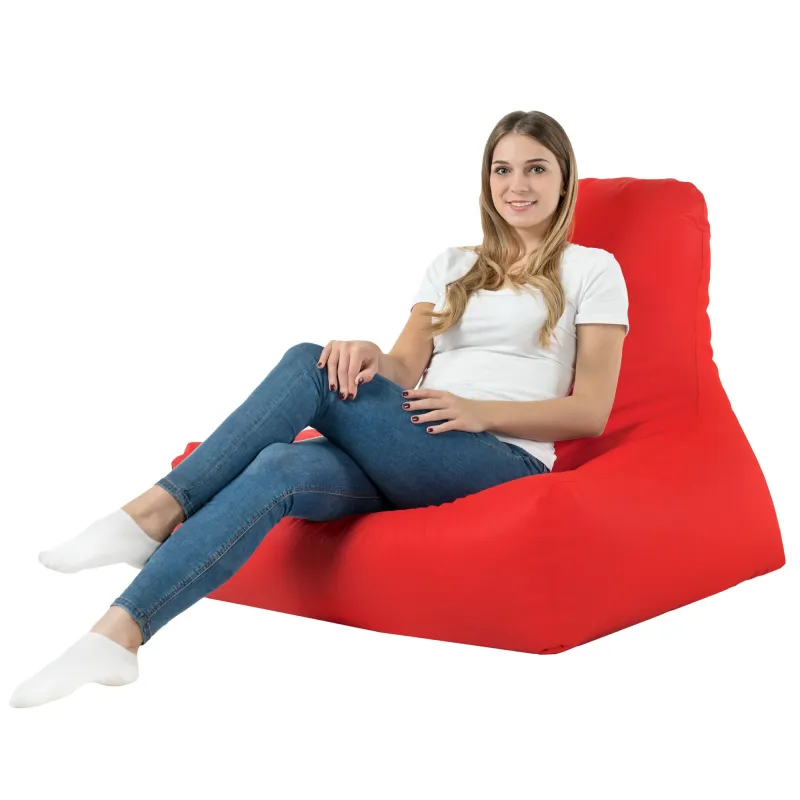 Fauteuil pouf rouge confortable pour se détendre à l'extérieur