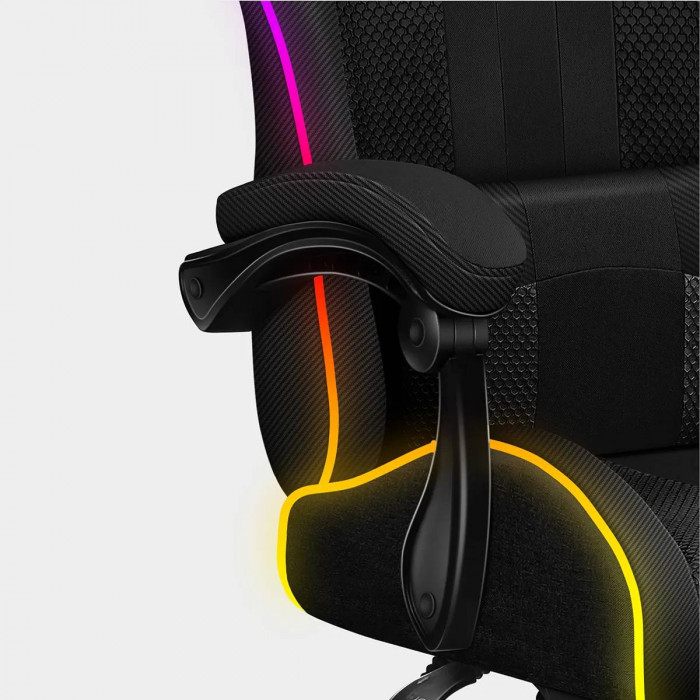 accoudoirs souples de la chaise Force 4.7 RGB Mesh