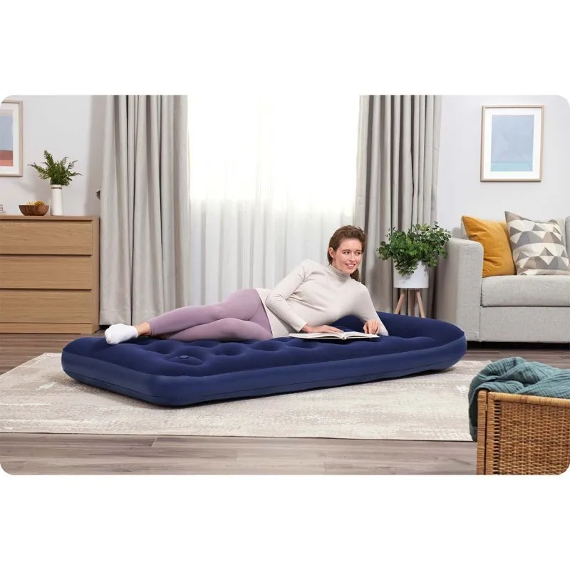 Matelas gonflable avec pompe 188 x 99 x 28 cm Bestway 67224.