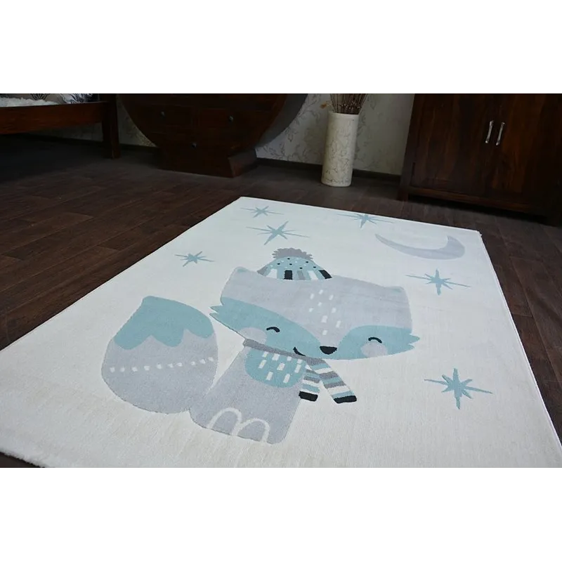 Tapis doux avec texture agréable, idéal pour se détendre dans le salon