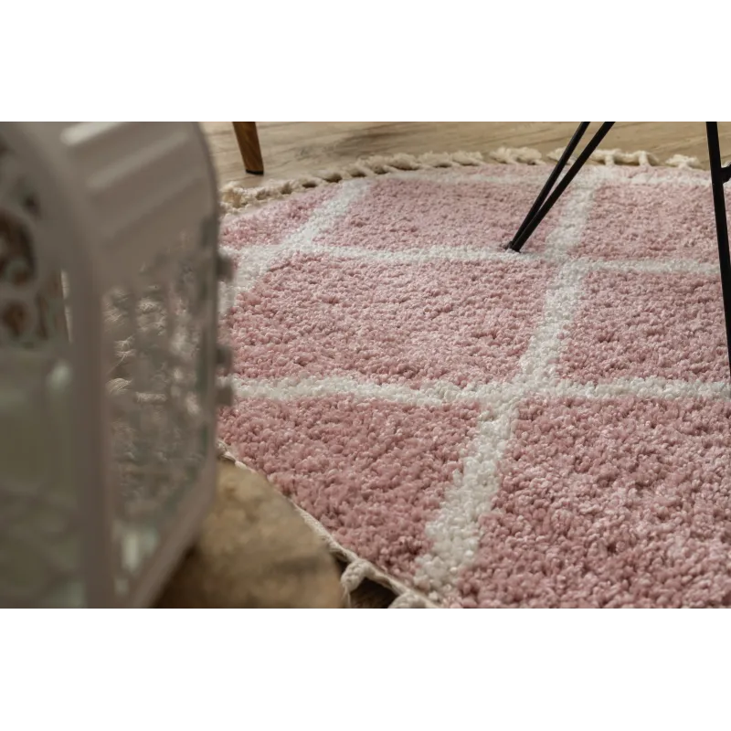 Tapis shaggy doux en teintes roses, parfait pour les chambres ou salons