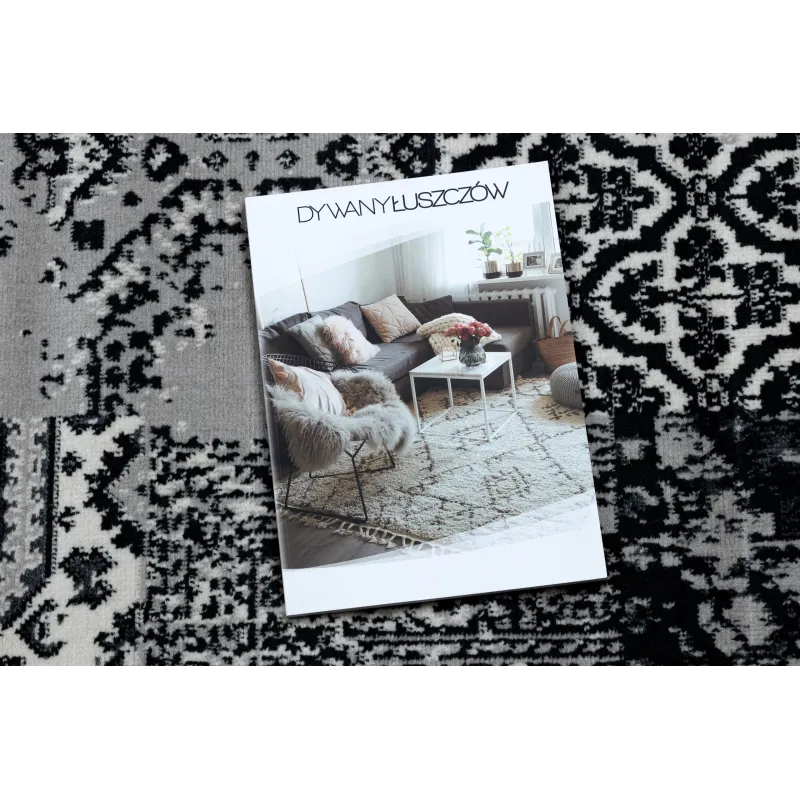 Tapis vintage gris, parfait pour un intérieur moderne