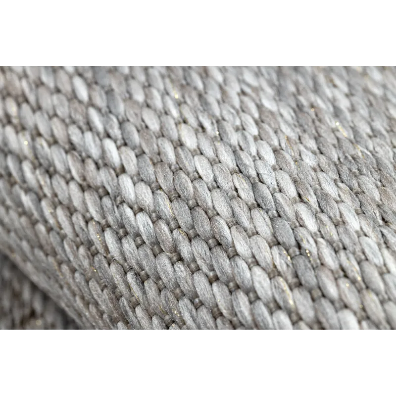 Tapis en sisal, un excellent choix pour la chambre des enfants, facile à entretenir