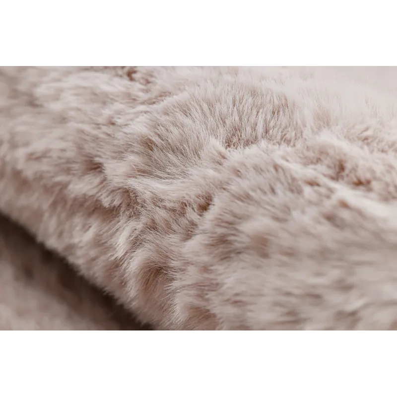 Tapis shaggy rose en peluche, idéal pour se détendre