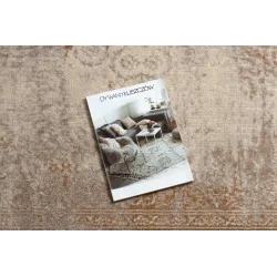 Tapis beige, parfait pour des intérieurs modernes et élégants