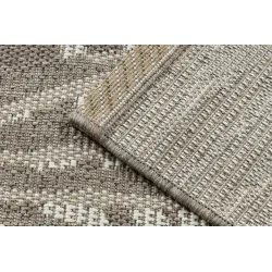 Tapis en sisal doux avec texture naturelle, idéal pour les chambres