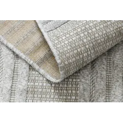 Tapis SANTO, parfait pour le salon ou la chambre, apporte de l'harmonie