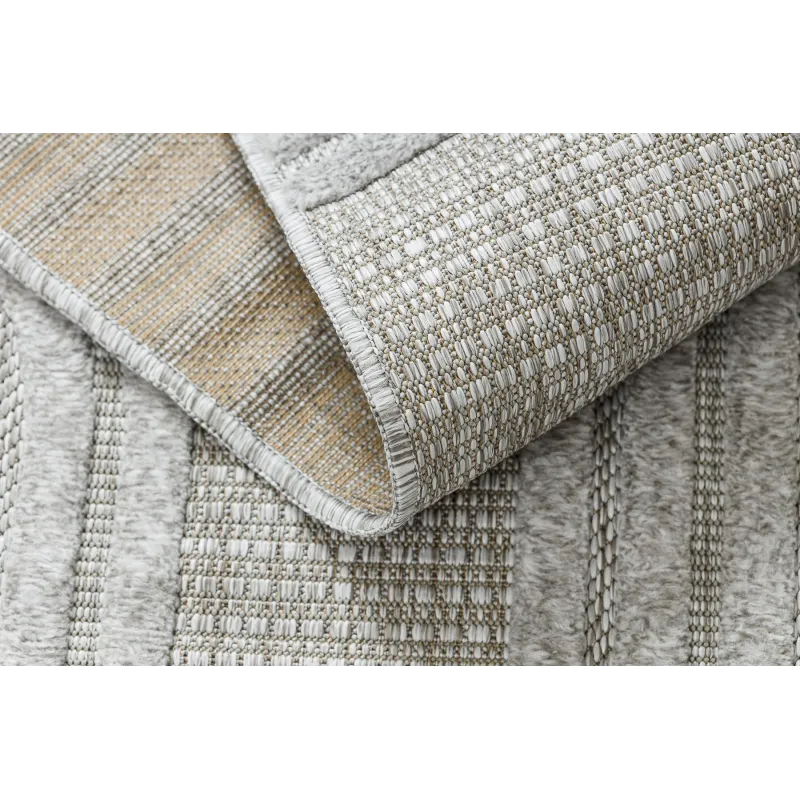 Tapis SANTO, parfait pour le salon ou la chambre, apporte de l'harmonie
