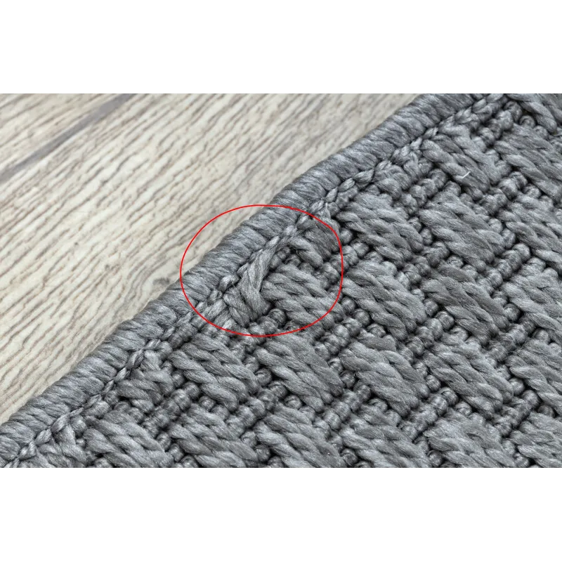 Tapis TIMO 6272, parfait pour les intérieurs modernes et les terrasses