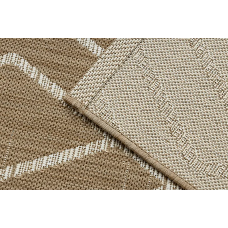 Tapis sisal durable en design géométrique, idéal pour le salon ou la chambre