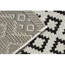 Tapis en sisal à texture lisse, parfait pour la chambre ou le bureau