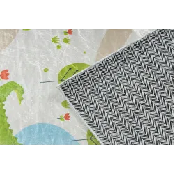 Tapis BAMBINO 50230 en beige et vert, idéal pour les jeux d'enfants