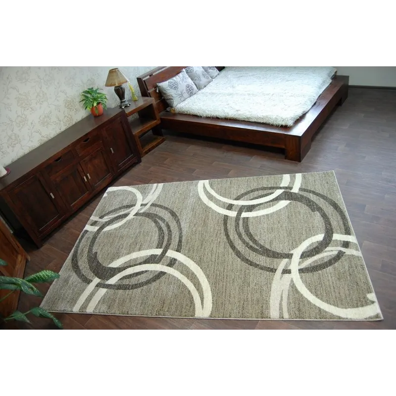 Tapis moderne beige et marron, parfait pour tous les intérieurs