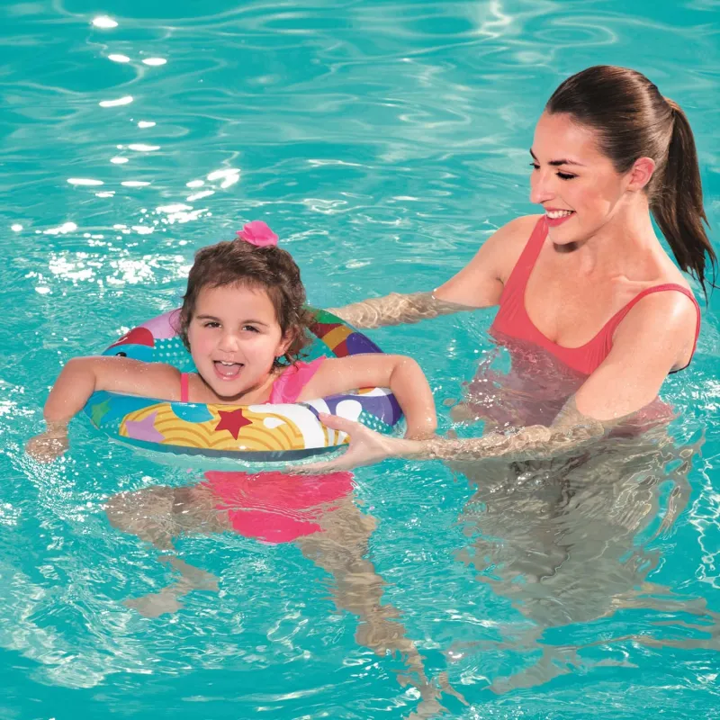 Bouée gonflable, parfaite pour les aventures aquatiques estivales