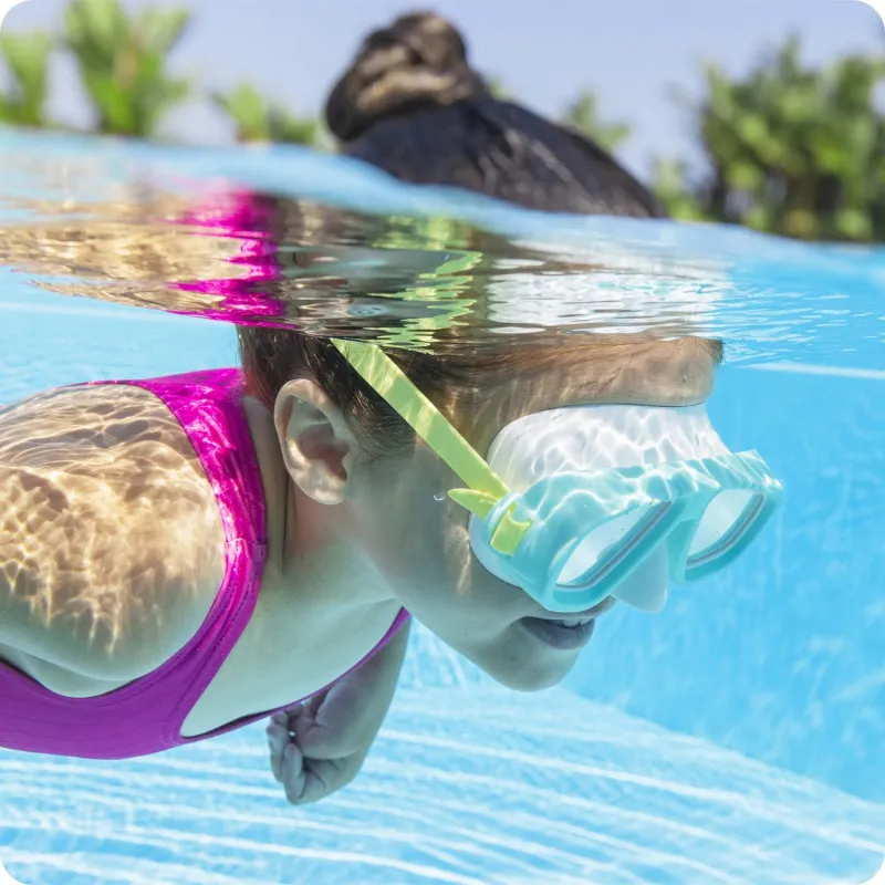 Masque de natation Bestway 22011 parfait pour s'amuser dans la piscine ou à la plage