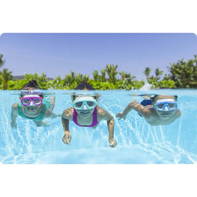 Masque de natation rose, parfait pour une utilisation dans la piscine ou à la plage