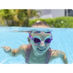 Lunettes de natation enfant turquoise, idéales pour s'amuser à la piscine