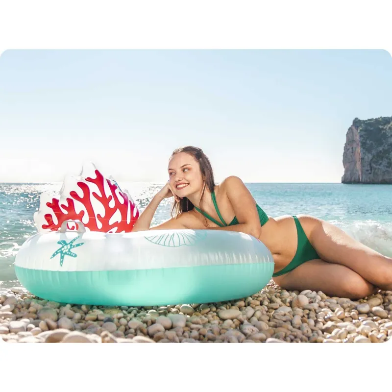 Bouée colorée, parfaite pour s'amuser cet été dans la piscine
