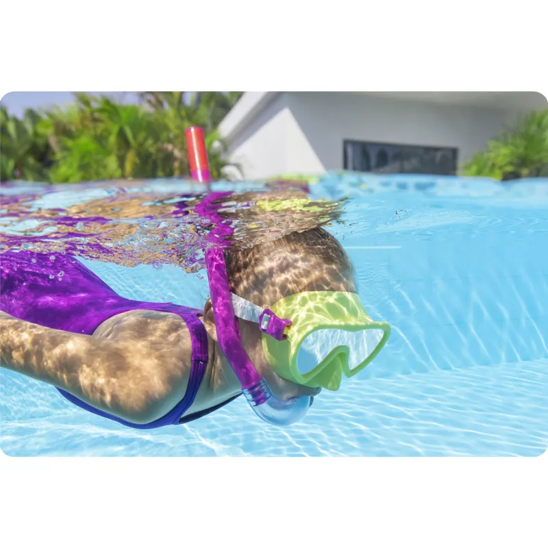 Ensemble de plongée enfant, parfait pour s'amuser dans la piscine ou à la plage