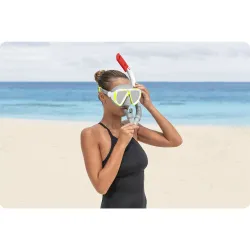 Ensemble de plongée avec accessoires, parfait pour les vacances au bord de l'eau