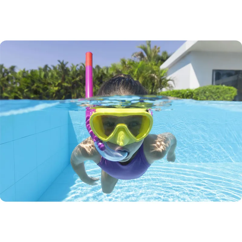Ensemble de plongée jaune, parfait pour les enfants et les adultes en vacances