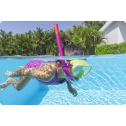 Ensemble de plongée jaune intense, excellent pour les activités de plage et le plaisir