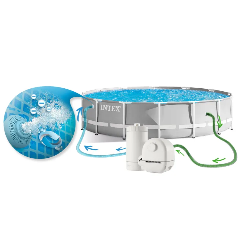 Piscine parfaite pour la détente et le plaisir des enfants dans le jardin