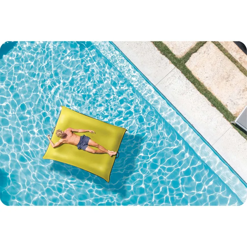 Matelas gonflable Luxe Lounge, parfait pour les enfants lors des journées d'été