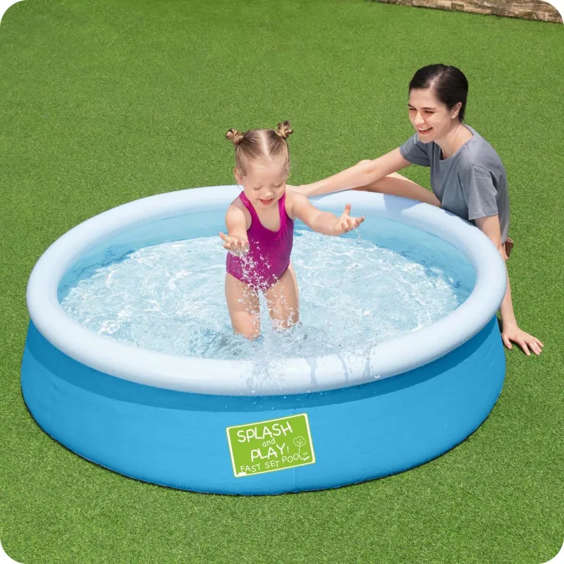 Piscine colorée et sécurisée pour enfants, idéale pour l'été