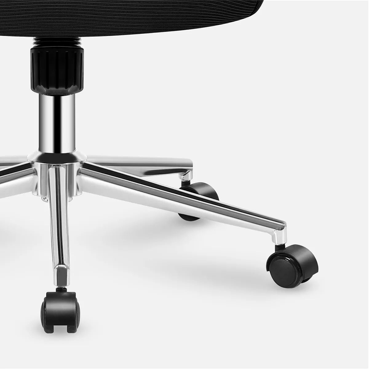 Base du fauteuil Mark Adler